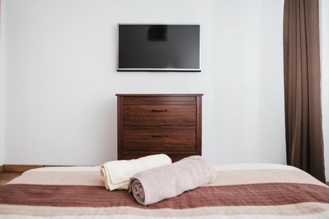 קלוז'-נאפוקה City View Apartment With Free Parking מראה חיצוני תמונה