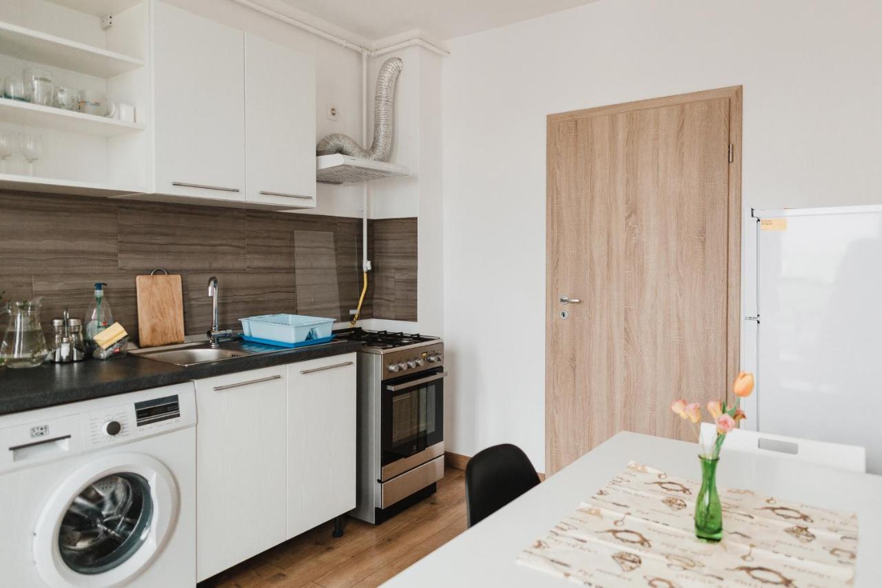 קלוז'-נאפוקה City View Apartment With Free Parking מראה חיצוני תמונה